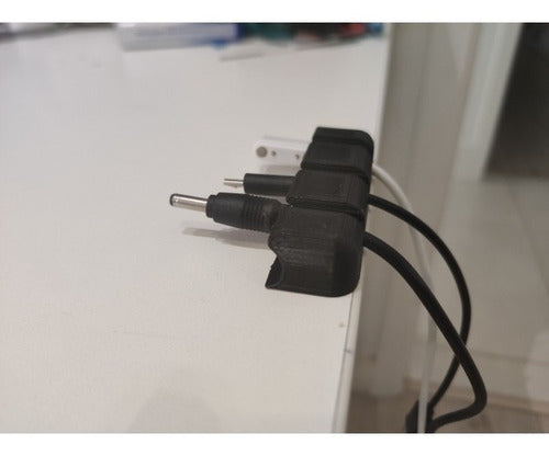 Kit com 3 Organizadores Adesivos para Fios e Cabos — foto 02