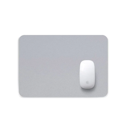 Mouse Pad em Couro Ecológico Impermeável 26 × 21 cm — foto 05